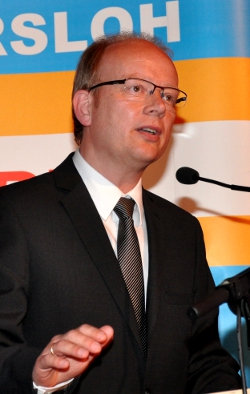 André Kuper spricht auf der Aufstellungsversammlung in Gütersloh. André Kuper spricht auf der Aufstellungsversammlung in Gütersloh.